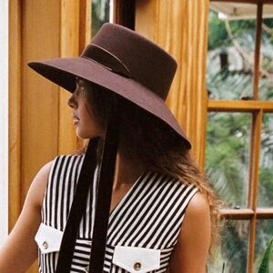 New! Lack of color velvet band bell cocoa hat